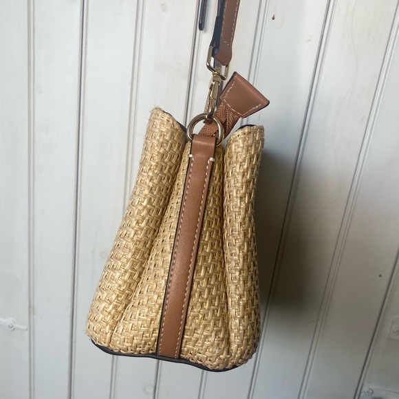 PARFOIS Basket Weave Textured Structured Sling Bag - Picture 3 of 11